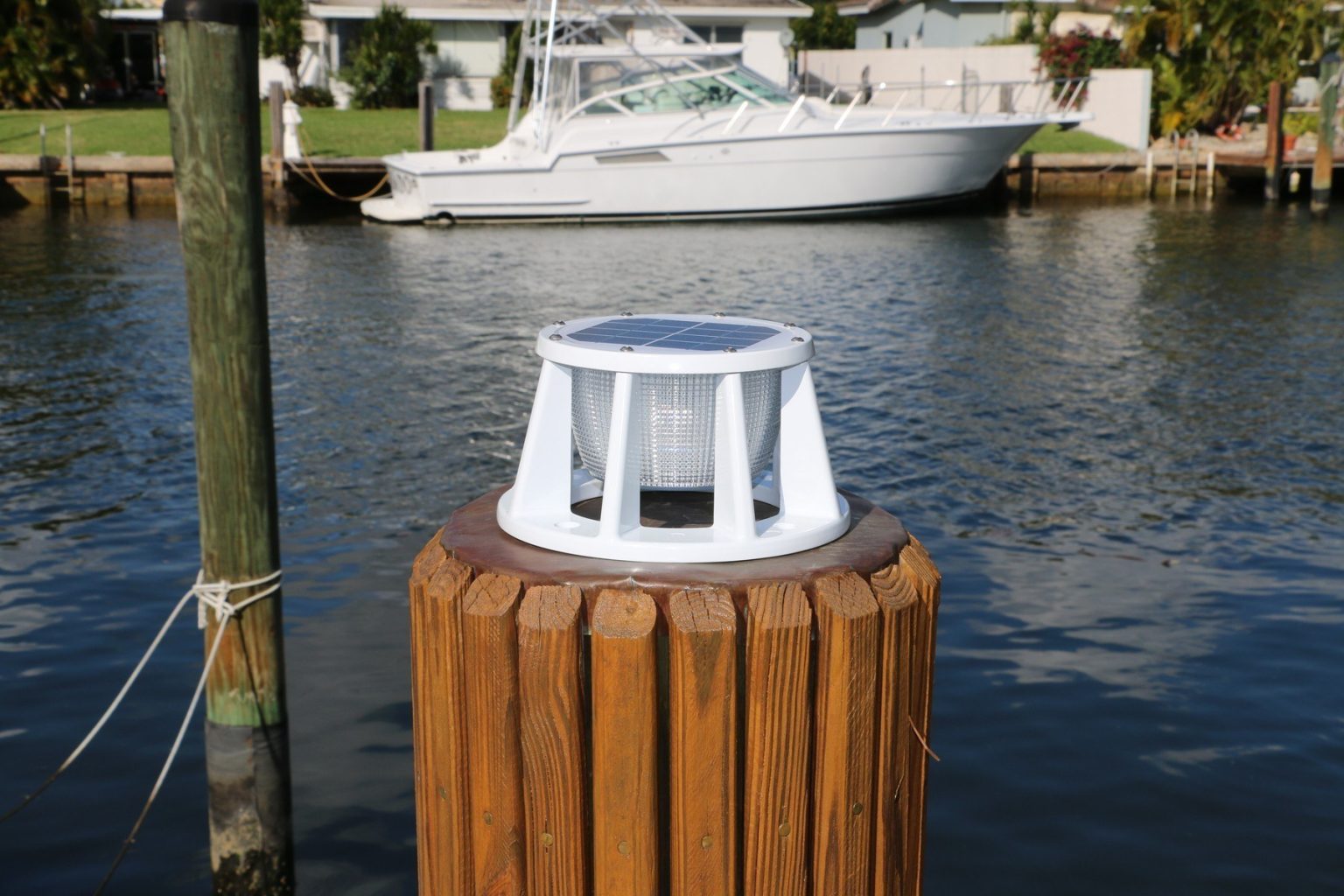 Solar Piling Light- 3 Color LED | Custom Floating Dock Builder Annapolis MD